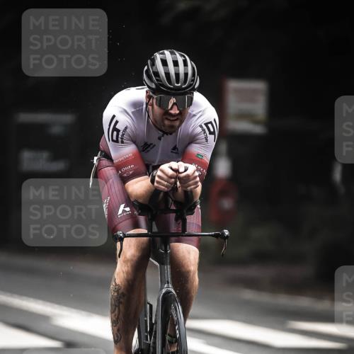 13.09.2026 - Stadtparktriathlon H.Heesch http://msf.ph/oto/10278663 13.09.2026 08:57:29 Radfahren 3, 45, 67, 127, 145 meine-sportfotos.de