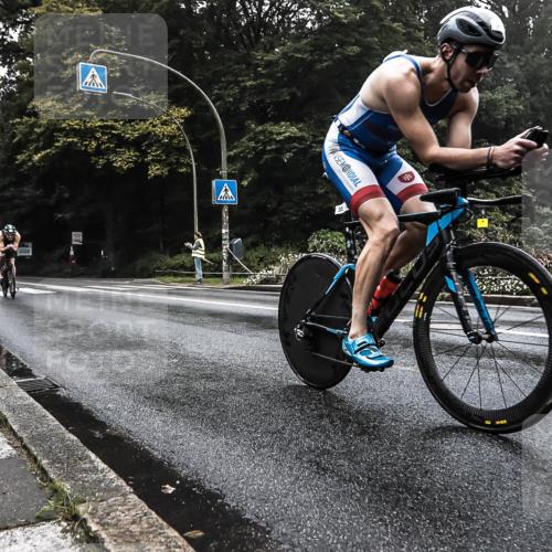 13.09.2026 - Stadtparktriathlon H.Heesch http://msf.ph/oto/10278722 13.09.2026 08:46:50 Radfahren 5, 22, 35 meine-sportfotos.de