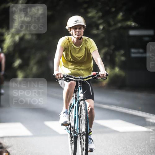 13.09.2026 - Stadtparktriathlon H.Heesch http://msf.ph/oto/10278761 13.09.2026 10:43:46 Radfahren 408, 416, 463, 480, 556 meine-sportfotos.de