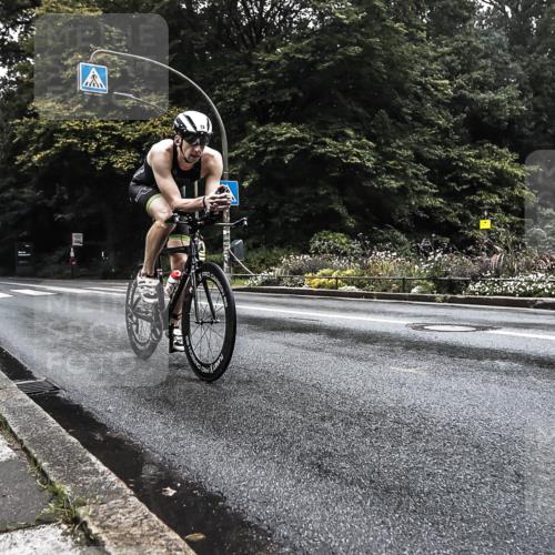13.09.2026 - Stadtparktriathlon H.Heesch http://msf.ph/oto/10278764 13.09.2026 08:47:42 Radfahren 16, 18, 30, 46 meine-sportfotos.de