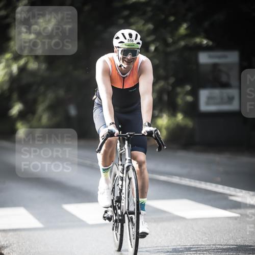 13.09.2026 - Stadtparktriathlon H.Heesch http://msf.ph/oto/10278777 13.09.2026 10:43:49 Radfahren 408, 416, 463, 488, 556 meine-sportfotos.de