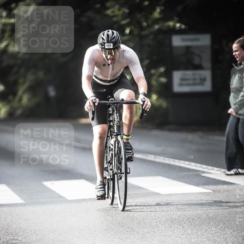 13.09.2026 - Stadtparktriathlon H.Heesch http://msf.ph/oto/10278797 13.09.2026 10:43:53 Radfahren 408, 488, 528, 536, 556 meine-sportfotos.de