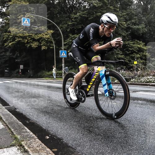 13.09.2026 - Stadtparktriathlon H.Heesch http://msf.ph/oto/10278812 13.09.2026 08:48:39 Radfahren 25, 61 meine-sportfotos.de