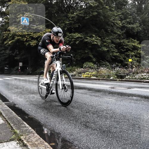 13.09.2026 - Stadtparktriathlon H.Heesch http://msf.ph/oto/10278816 13.09.2026 08:48:40 Radfahren 10, 25, 49, 61 meine-sportfotos.de