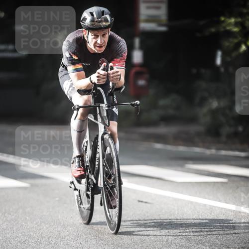 13.09.2026 - Stadtparktriathlon H.Heesch http://msf.ph/oto/10278828 13.09.2026 10:43:58 Radfahren 482, 488, 528, 536, 581 meine-sportfotos.de