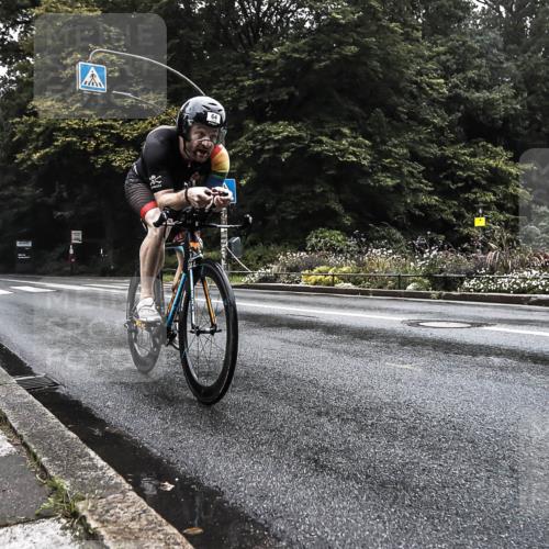 13.09.2026 - Stadtparktriathlon H.Heesch http://msf.ph/oto/10278834 13.09.2026 08:49:08 Radfahren 20, 24, 64 meine-sportfotos.de