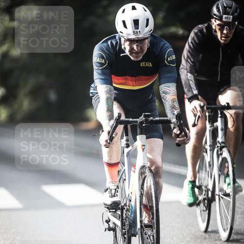 13.09.2026 - Stadtparktriathlon H.Heesch http://msf.ph/oto/10278865 13.09.2026 10:44:04 Radfahren 412, 482, 528, 540, 581 meine-sportfotos.de