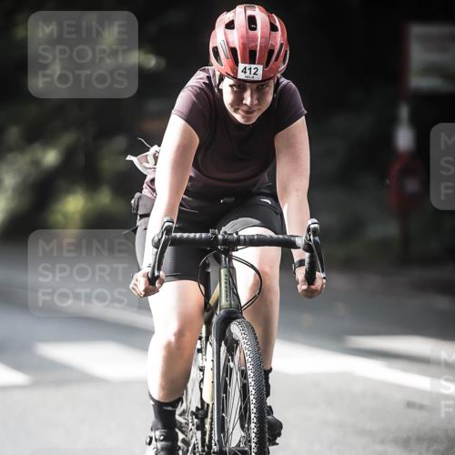 13.09.2026 - Stadtparktriathlon H.Heesch http://msf.ph/oto/10278896 13.09.2026 10:44:08 Radfahren 412, 482, 540, 581 meine-sportfotos.de