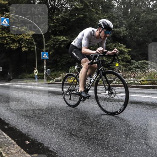 13.09.2026 - Stadtparktriathlon H.Heesch http://msf.ph/oto/10278965 13.09.2026 08:53:07 Radfahren 7, 58 meine-sportfotos.de