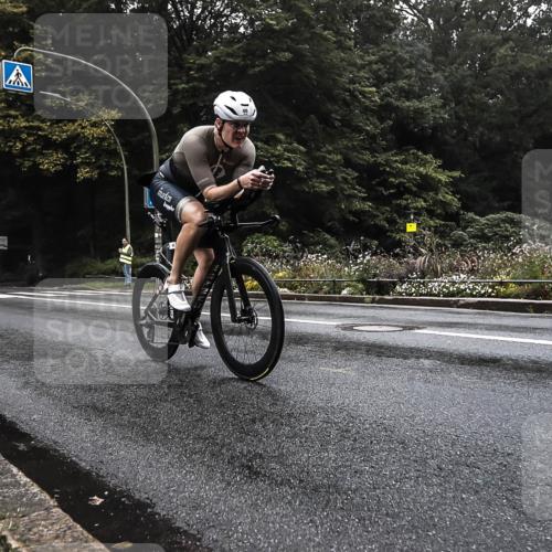 13.09.2026 - Stadtparktriathlon H.Heesch http://msf.ph/oto/10278994 13.09.2026 08:53:41 Radfahren 43, 46, 63, 69 meine-sportfotos.de