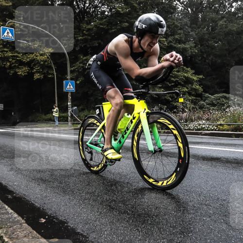 13.09.2026 - Stadtparktriathlon H.Heesch http://msf.ph/oto/10279000 13.09.2026 08:53:56 Radfahren 14, 17, 33, 50 meine-sportfotos.de