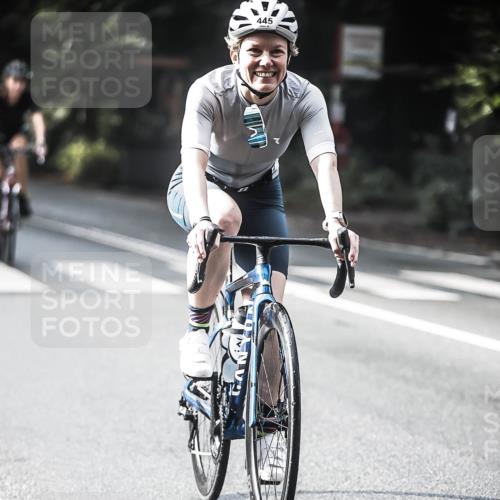 13.09.2026 - Stadtparktriathlon H.Heesch http://msf.ph/oto/10279017 13.09.2026 10:44:35 Radfahren 277, 347, 383, 405, 445, 454 meine-sportfotos.de