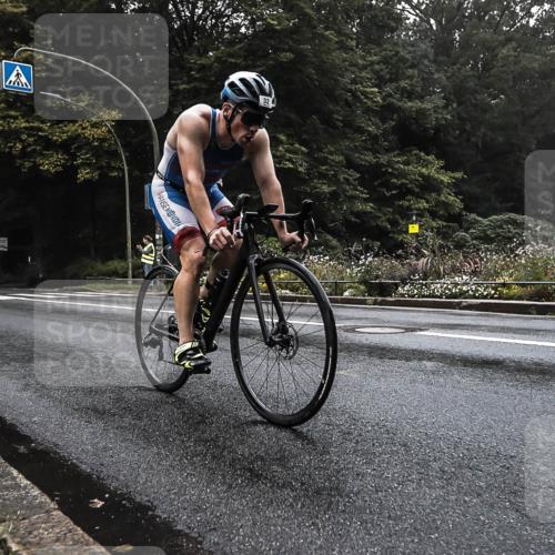 13.09.2026 - Stadtparktriathlon H.Heesch http://msf.ph/oto/10279029 13.09.2026 08:54:35 Radfahren 32, 52 meine-sportfotos.de