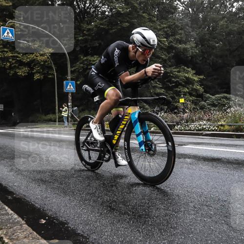 13.09.2026 - Stadtparktriathlon H.Heesch http://msf.ph/oto/10279041 13.09.2026 08:54:44 Radfahren 25, 61, 75 meine-sportfotos.de