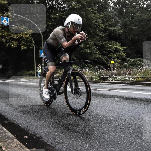 13.09.2026 - Stadtparktriathlon H.Heesch http://msf.ph/oto/10279060 13.09.2026 08:55:19 Radfahren 20, 39, 49 meine-sportfotos.de