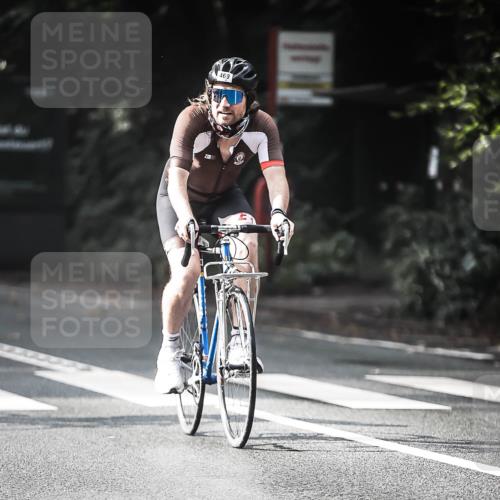 13.09.2026 - Stadtparktriathlon H.Heesch http://msf.ph/oto/10279122 13.09.2026 10:44:52 Radfahren 389, 466, 469, 483, 491, 527, 544, 568, 579 meine-sportfotos.de