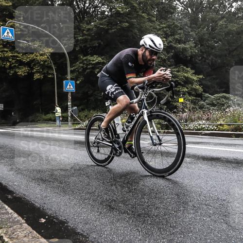 13.09.2026 - Stadtparktriathlon H.Heesch http://msf.ph/oto/10279136 13.09.2026 08:57:15 Radfahren 66 meine-sportfotos.de