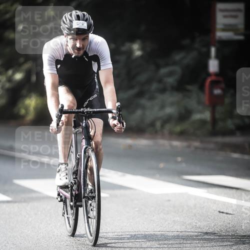 13.09.2026 - Stadtparktriathlon H.Heesch http://msf.ph/oto/10279141 13.09.2026 10:44:55 Radfahren 389, 469, 483, 491, 527, 568, 579 meine-sportfotos.de
