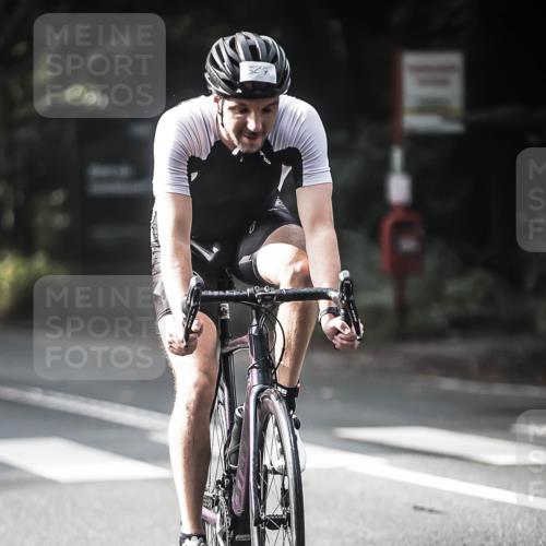 13.09.2026 - Stadtparktriathlon H.Heesch http://msf.ph/oto/10279146 13.09.2026 10:44:55 Radfahren 389, 469, 483, 491, 527, 568, 579 meine-sportfotos.de
