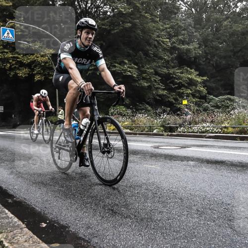 13.09.2026 - Stadtparktriathlon H.Heesch http://msf.ph/oto/10279152 13.09.2026 08:57:28 Radfahren 3, 45, 67, 127 meine-sportfotos.de