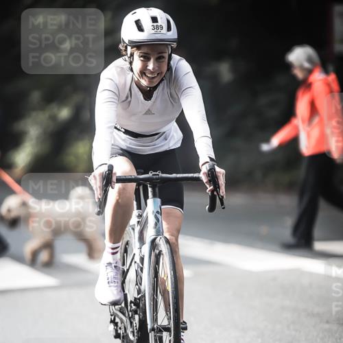 13.09.2026 - Stadtparktriathlon H.Heesch http://msf.ph/oto/10279167 13.09.2026 10:44:58 Radfahren 354, 389, 469, 483, 491, 527, 568, 579 meine-sportfotos.de