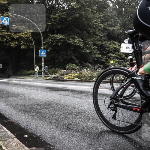 13.09.2026 - Stadtparktriathlon H.Heesch http://msf.ph/oto/10279175 13.09.2026 08:57:39 Radfahren 72, 86, 90 meine-sportfotos.de