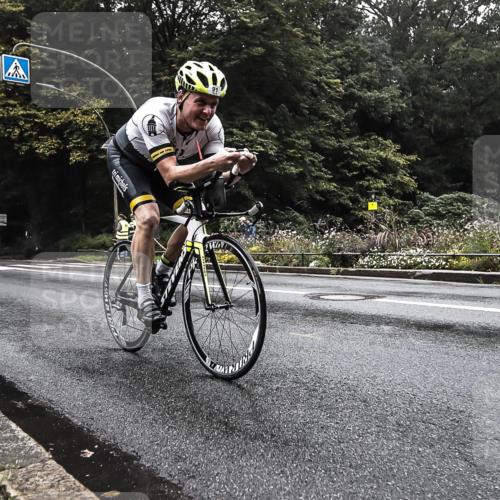 13.09.2026 - Stadtparktriathlon H.Heesch http://msf.ph/oto/10279196 13.09.2026 08:58:05 Radfahren 11, 91, 134 meine-sportfotos.de