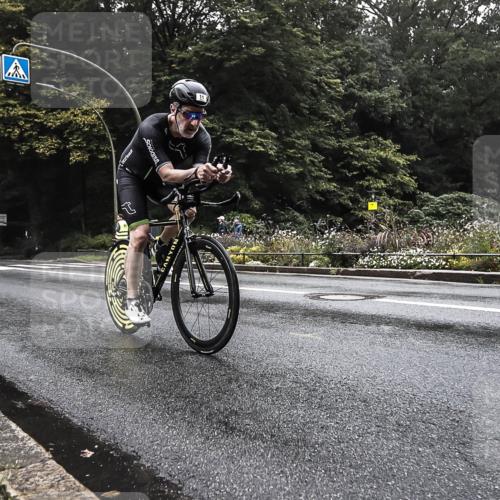 13.09.2026 - Stadtparktriathlon H.Heesch http://msf.ph/oto/10279200 13.09.2026 08:58:06 Radfahren 11, 91, 134 meine-sportfotos.de