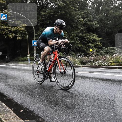 13.09.2026 - Stadtparktriathlon H.Heesch http://msf.ph/oto/10279233 13.09.2026 08:58:31 Radfahren 12, 15, 38, 107, 115 meine-sportfotos.de