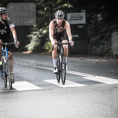 13.09.2026 - Stadtparktriathlon H.Heesch http://msf.ph/oto/10279240 13.09.2026 10:45:11 Radfahren 398, 459, 518, 524, 529, 534, 584 meine-sportfotos.de