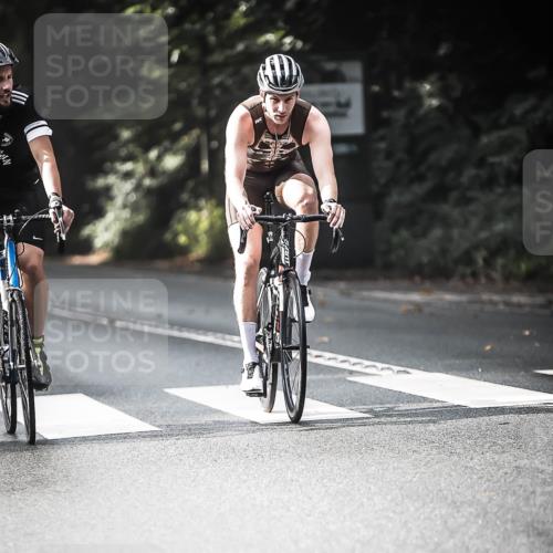 13.09.2026 - Stadtparktriathlon H.Heesch http://msf.ph/oto/10279243 13.09.2026 10:45:11 Radfahren 398, 459, 518, 524, 529, 534, 584 meine-sportfotos.de