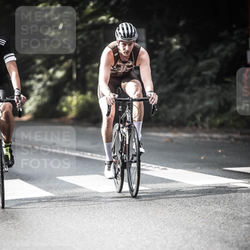 13.09.2026 - Stadtparktriathlon H.Heesch http://msf.ph/oto/10279246 13.09.2026 10:45:11 Radfahren 398, 459, 518, 524, 529, 534, 584 meine-sportfotos.de