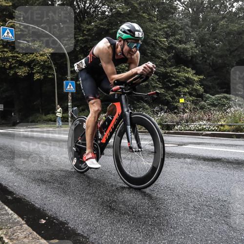 13.09.2026 - Stadtparktriathlon H.Heesch http://msf.ph/oto/10279258 13.09.2026 08:58:50 Radfahren 5, 22, 35, 140 meine-sportfotos.de