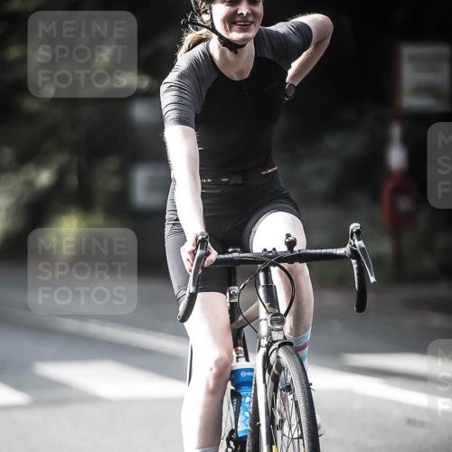 13.09.2026 - Stadtparktriathlon H.Heesch http://msf.ph/oto/10279288 13.09.2026 10:45:15 Radfahren 398, 434, 459, 490, 518, 519, 524, 529, 584 meine-sportfotos.de