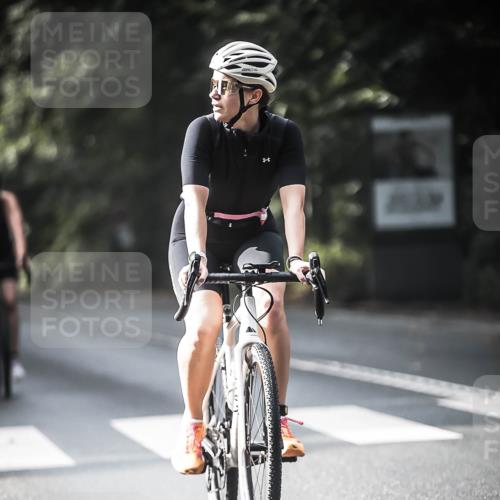 13.09.2026 - Stadtparktriathlon H.Heesch http://msf.ph/oto/10279294 13.09.2026 10:45:17 Radfahren 398, 434, 459, 490, 505, 518, 519, 529, 584 meine-sportfotos.de