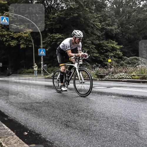13.09.2026 - Stadtparktriathlon H.Heesch http://msf.ph/oto/10279301 13.09.2026 08:59:16 Radfahren 58, 76, 92, 114 meine-sportfotos.de