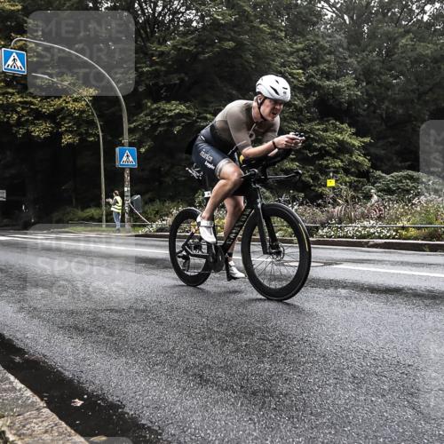 13.09.2026 - Stadtparktriathlon H.Heesch http://msf.ph/oto/10279332 13.09.2026 08:59:36 Radfahren 7, 14, 31, 40, 46, 108 meine-sportfotos.de