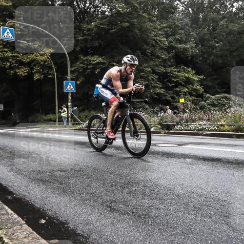 13.09.2026 - Stadtparktriathlon H.Heesch http://msf.ph/oto/10279339 13.09.2026 08:59:39 Radfahren 31, 46, 63, 108 meine-sportfotos.de