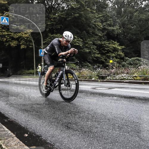 13.09.2026 - Stadtparktriathlon H.Heesch http://msf.ph/oto/10279351 13.09.2026 08:59:44 Radfahren 2, 110 meine-sportfotos.de