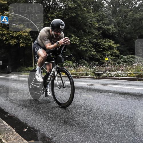 13.09.2026 - Stadtparktriathlon H.Heesch http://msf.ph/oto/10279407 13.09.2026 09:00:24 Radfahren 81, 130 meine-sportfotos.de