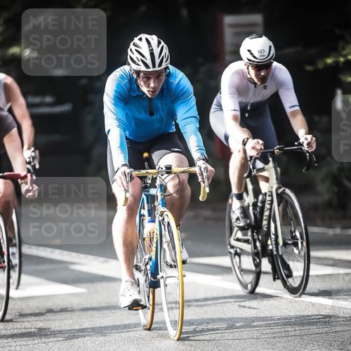 13.09.2026 - Stadtparktriathlon H.Heesch http://msf.ph/oto/10279433 13.09.2026 10:45:32 Radfahren 346, 370, 385, 419, 433, 452, 460, 484, 497, 504, 523, 553, 564 meine-sportfotos.de