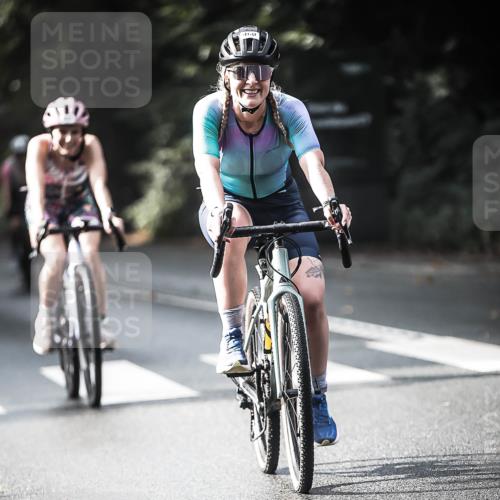 13.09.2026 - Stadtparktriathlon H.Heesch http://msf.ph/oto/10279448 13.09.2026 10:45:34 Radfahren 370, 385, 419, 427, 433, 452, 460, 484, 494, 497, 504, 523, 553, 564 meine-sportfotos.de