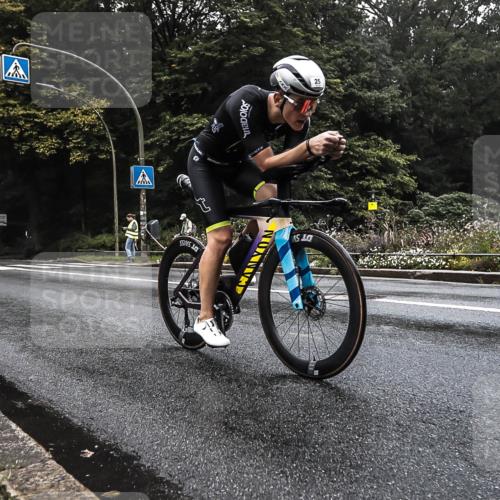 13.09.2026 - Stadtparktriathlon H.Heesch http://msf.ph/oto/10279474 13.09.2026 09:00:49 Radfahren 25, 30 meine-sportfotos.de