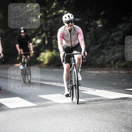 13.09.2026 - Stadtparktriathlon H.Heesch http://msf.ph/oto/10279483 13.09.2026 10:45:37 Radfahren 248, 385, 414, 419, 427, 433, 452, 460, 484, 494, 504, 523, 553 meine-sportfotos.de
