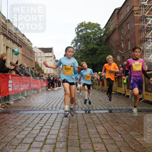 13.09.2026 - Kiel Lauf Yannick Fuchs http://msf.ph/oto/10279490 13.09.2026 08:52:33 Ziel 2613, 3782, 5075, 6517, 7881, 10396, 10779, 12460, 1647, 1809, 2015, 3178, 3392, 3538, 3557, 3871, 5810, 6372, 6937, 7034, 8477, 8736, 9381, 10102, 10826, 11608, 11752, 1799, 2402, 2609, 4158, 4668, 5121, 5147, 5334, 5405, 6210, 6283, 7025, 7423, 7611, 7894, 8745, 10414, 10991, 11248, 12397, 12454, 12488, 2020, 3392, 3538, 3557, 6205, 7171, 8543, 8700 meine-sportfotos.de