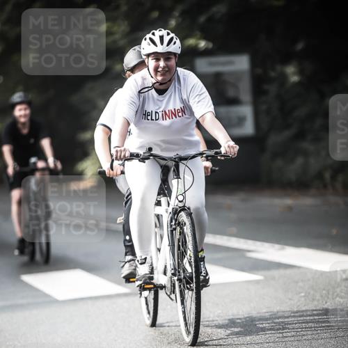 13.09.2026 - Stadtparktriathlon H.Heesch http://msf.ph/oto/10279503 13.09.2026 10:45:40 Radfahren 248, 385, 414, 427, 433, 460, 494, 563 meine-sportfotos.de