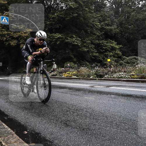 13.09.2026 - Stadtparktriathlon H.Heesch http://msf.ph/oto/10279510 13.09.2026 09:01:19 Radfahren 10, 20, 75, 101, 104, 117, 128 meine-sportfotos.de