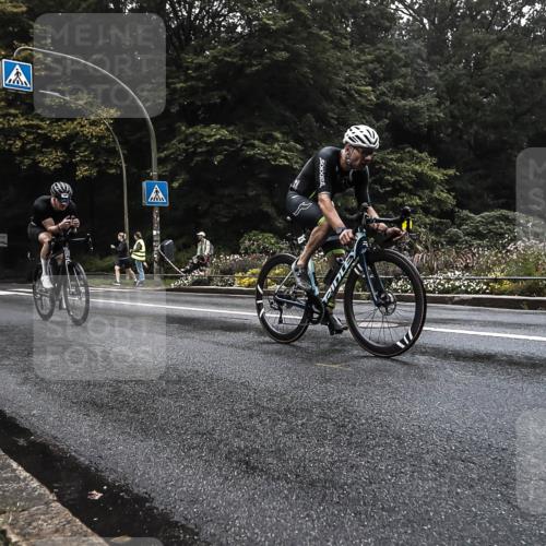 13.09.2026 - Stadtparktriathlon H.Heesch http://msf.ph/oto/10279524 13.09.2026 09:01:21 Radfahren 10, 20, 75, 101, 104, 128 meine-sportfotos.de