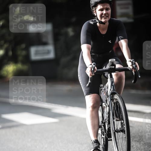 13.09.2026 - Stadtparktriathlon H.Heesch http://msf.ph/oto/10279526 13.09.2026 10:45:42 Radfahren 248, 385, 414, 427, 494, 543, 550, 563 meine-sportfotos.de