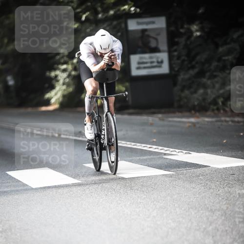 13.09.2026 - Stadtparktriathlon H.Heesch http://msf.ph/oto/10279532 13.09.2026 10:45:44 Radfahren 248, 385, 406, 414, 427, 494, 543, 550, 563 meine-sportfotos.de